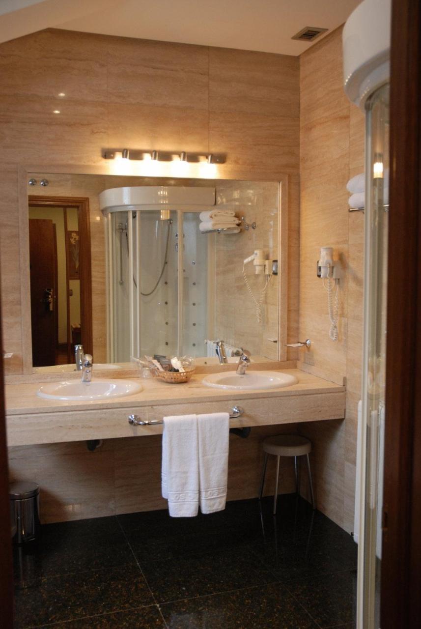 Hostal Los 5 Pinos photo 4