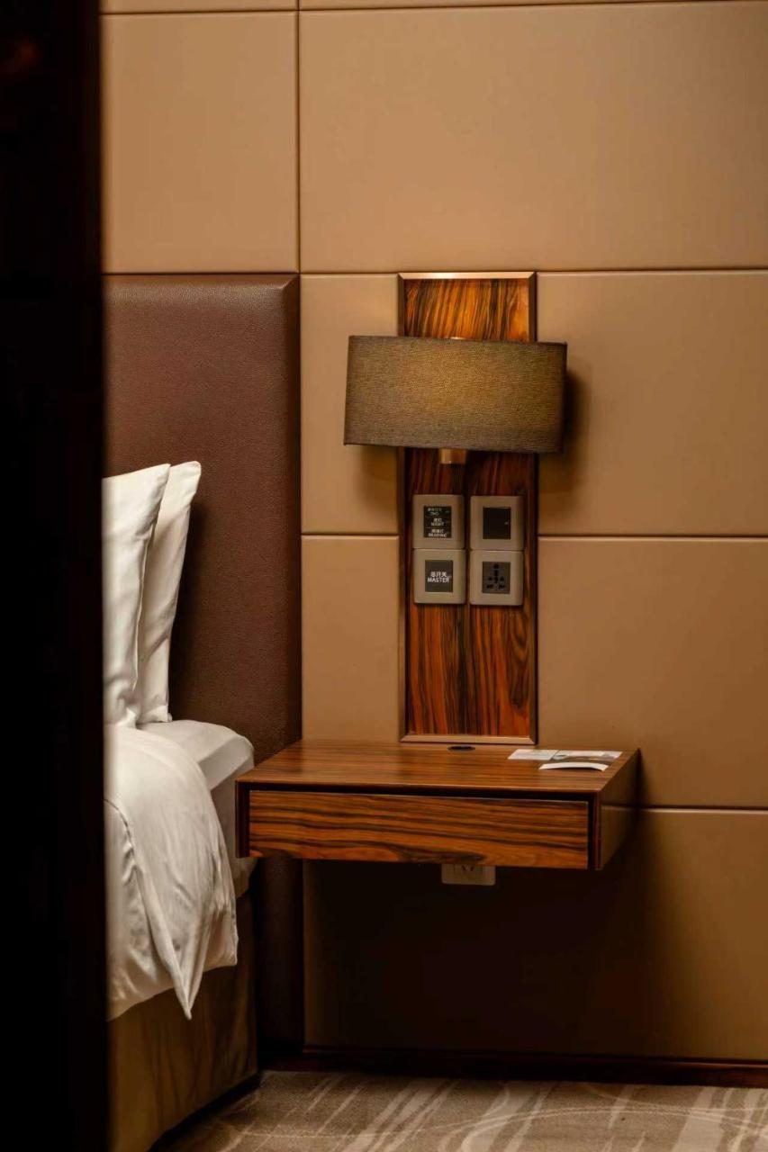 Photo - Crowne Plaza Kunming City Centre by IHG