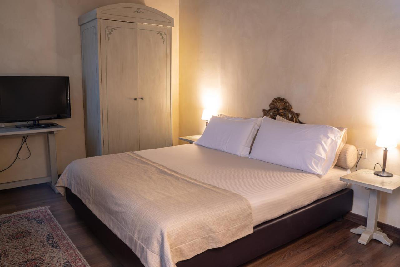 Castello Di Compiano Hotel Relais Museum photo 2