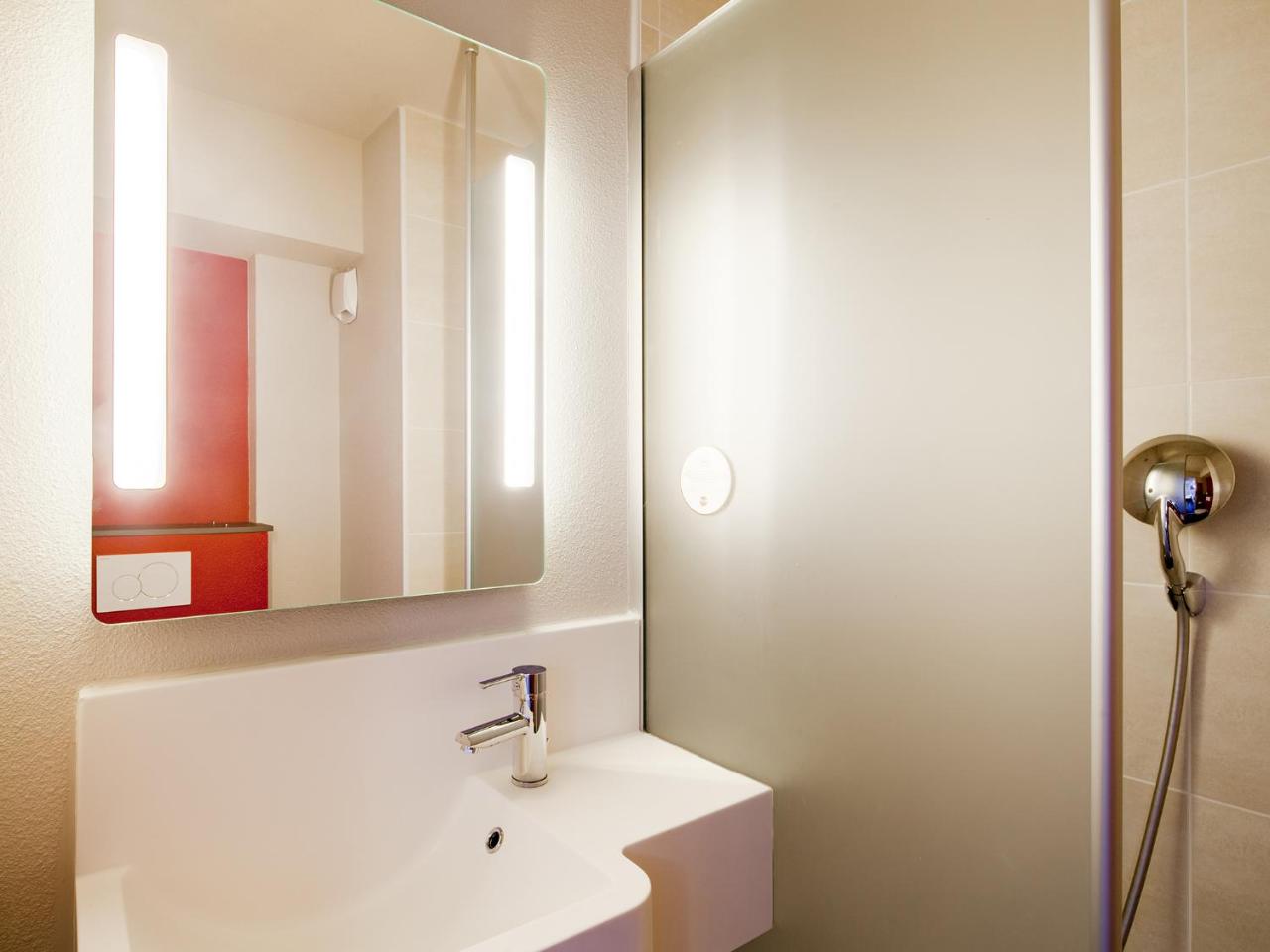 B&B HOTEL Paris Est Bobigny Université - 4