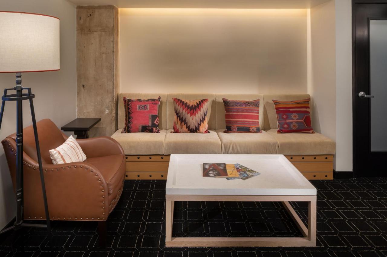 Hotel Valencia Riverwalk - 6