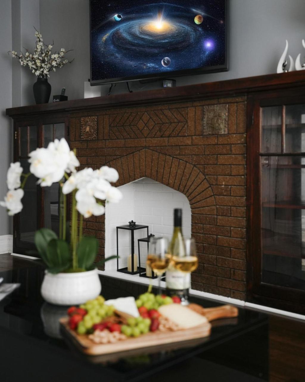 2BR w/ Workspace - Coffee Bar - Near Transit - 6