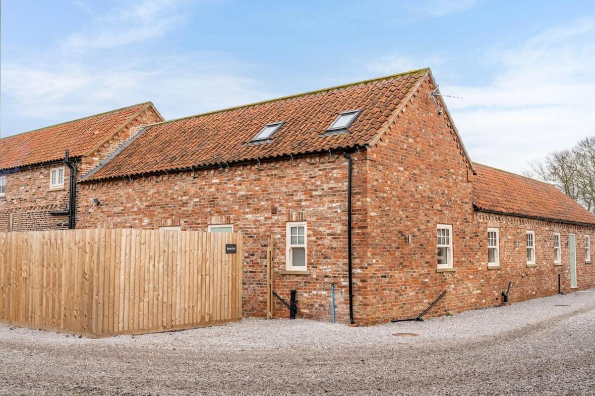 Unique luxury barn with private wood-fired hot tub - 5