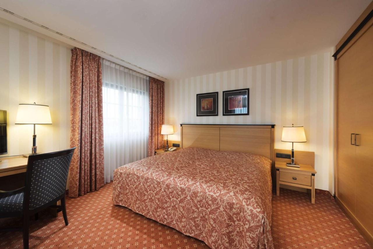 Maritim Hotel Dresden photo 2