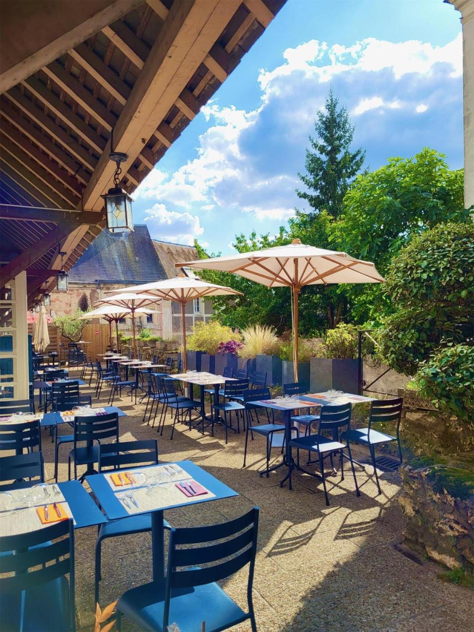 Best Western Blanche de Castille Dourdan - 4