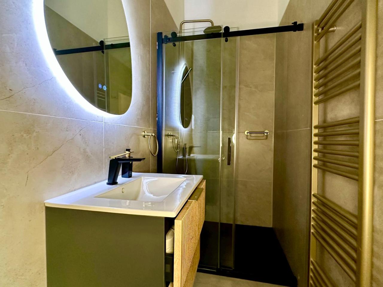 Luxury Suits Royal by Rikas Hotels - 3