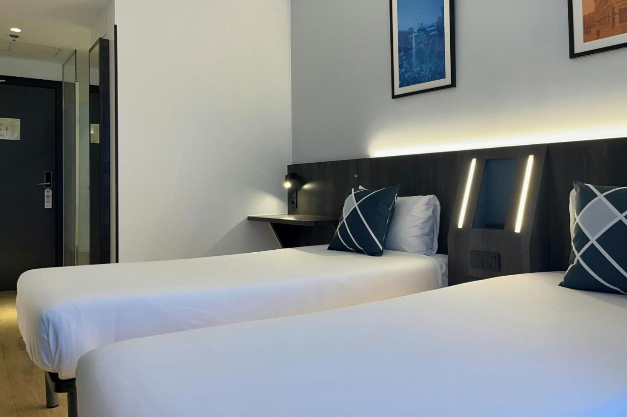 Four Points Flex by Sheraton Madrid Atocha - 2