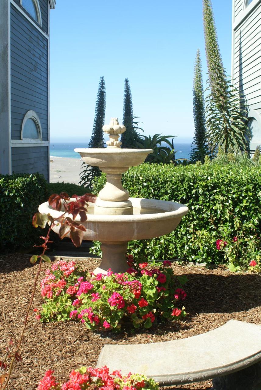 Hotel Breakers photo 2