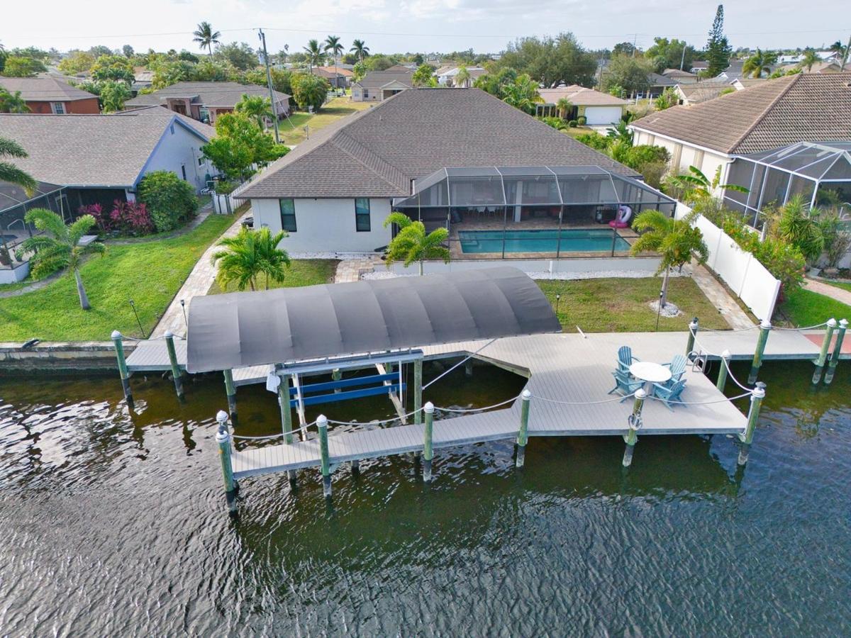 Stunning Gulf Access Villa Jacuzzi Fishing Bikes Kayaks - 3