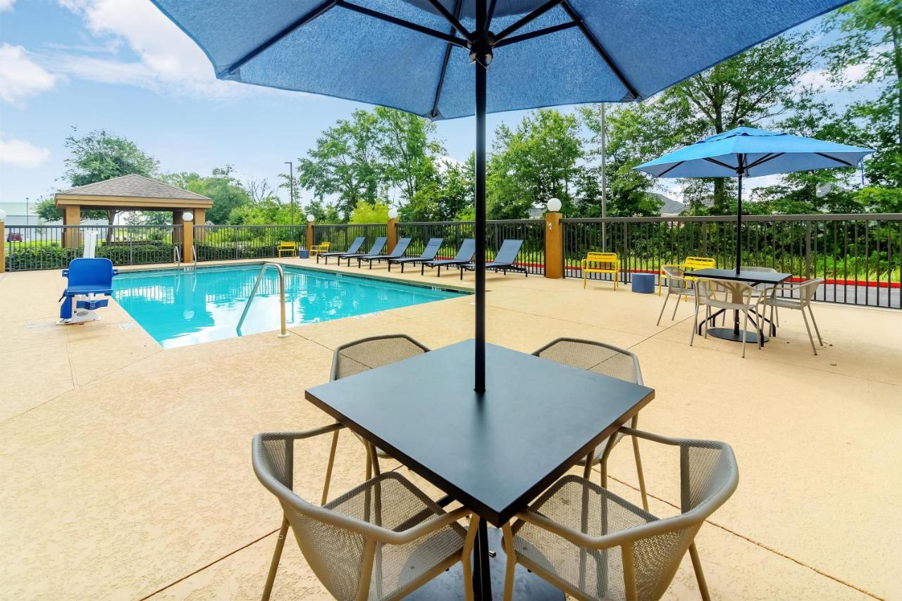 Photo - Hampton Inn Foley