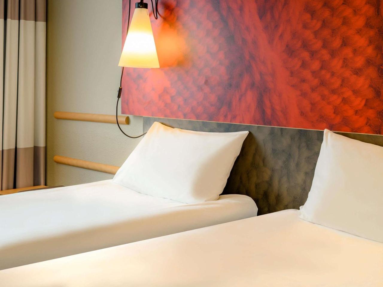 ibis Saint-Omer Centre photo 2