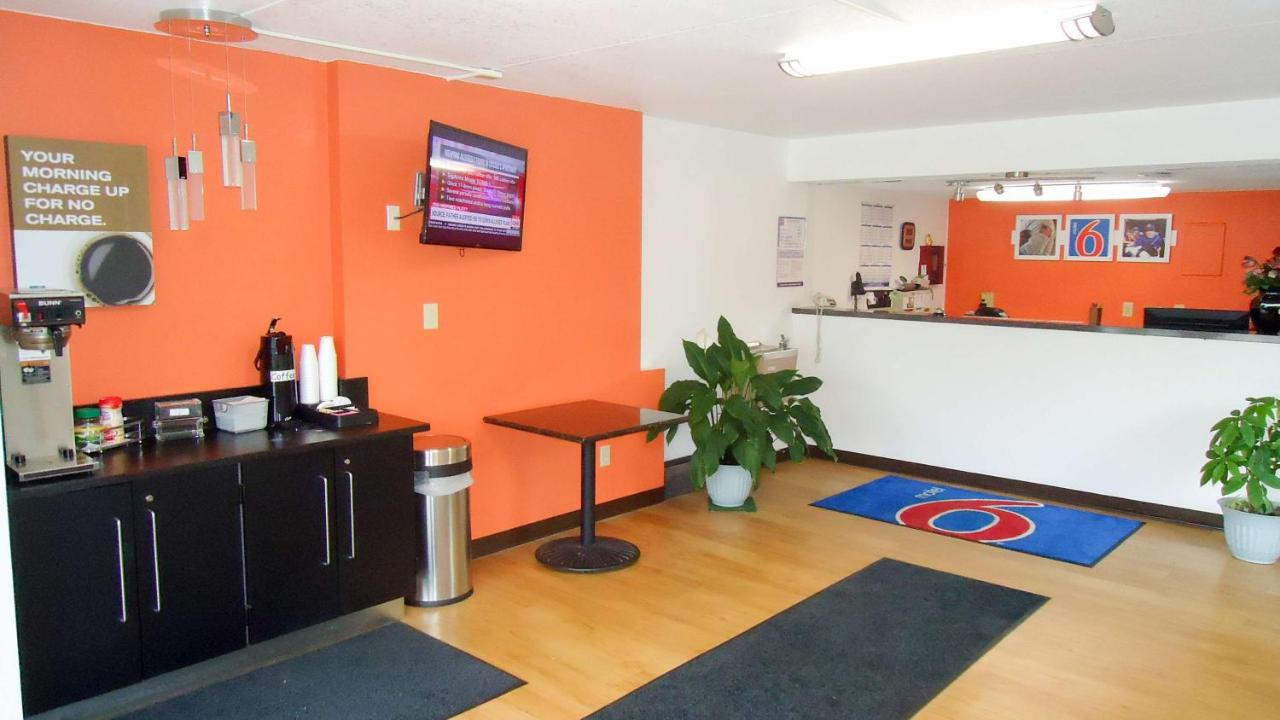 Motel 6 Kingston, TN photo 4