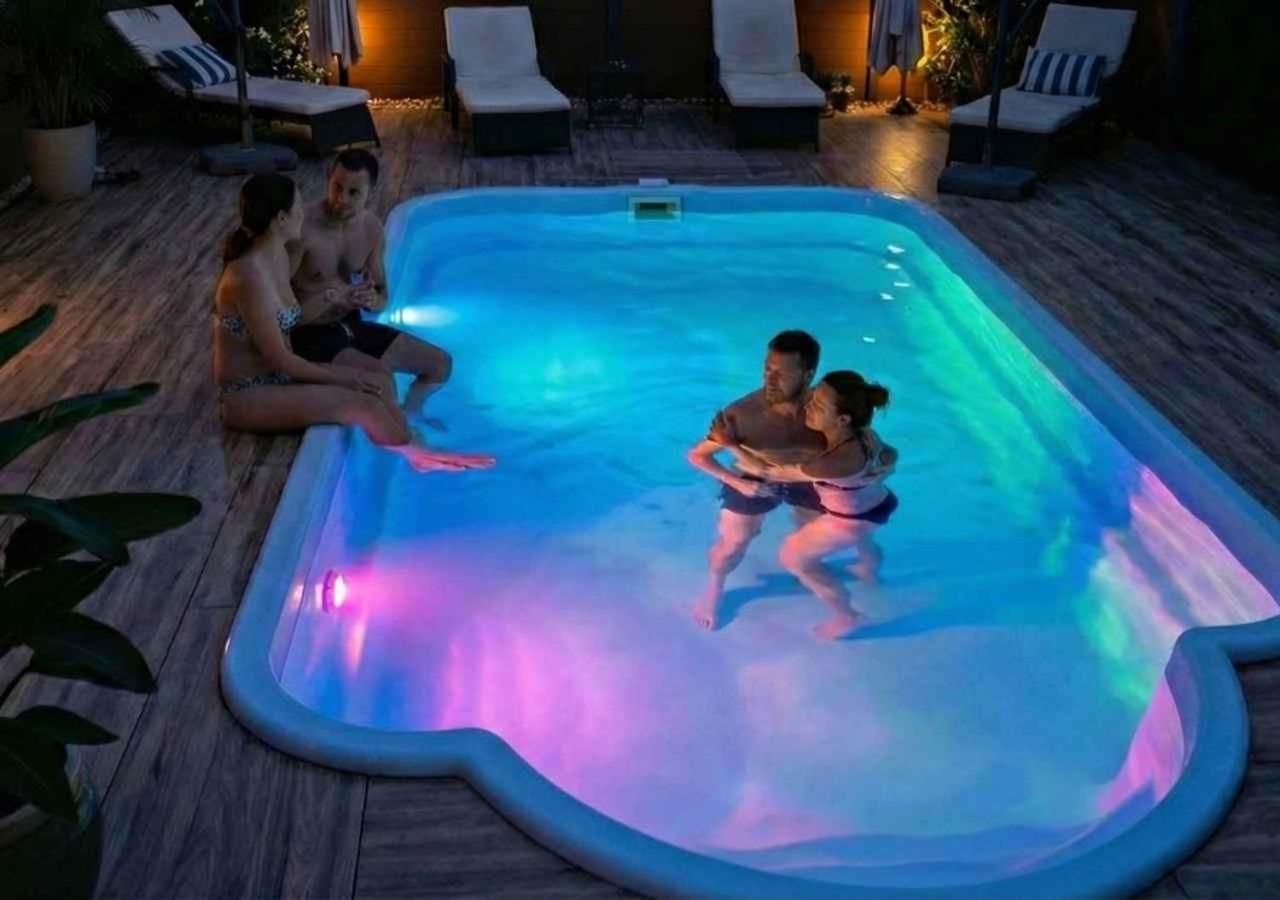 Wellness -Residenz Ehrhardt Urlaub mit Pool und Garten Ferienwohnung in Halberstadt - 3