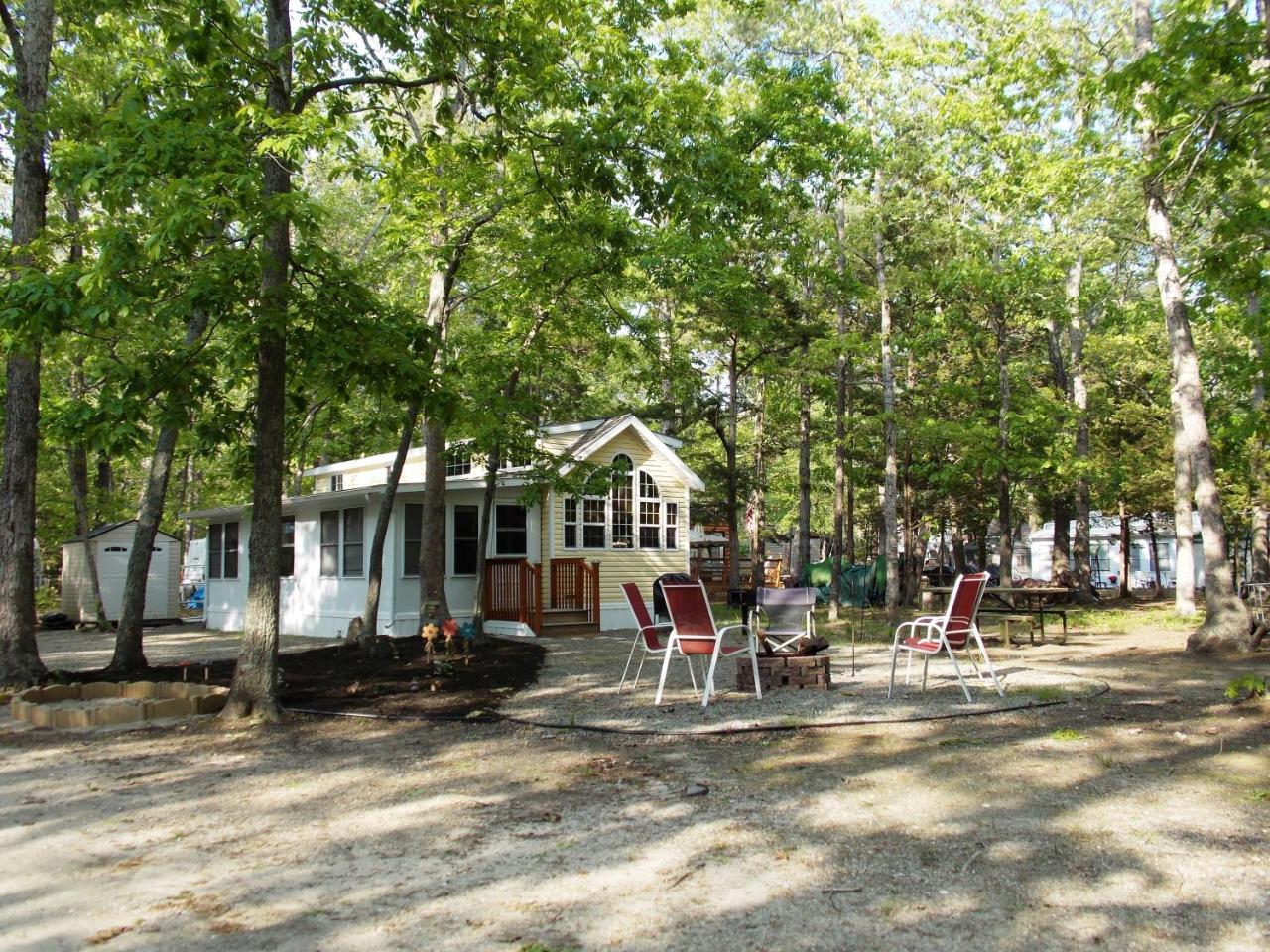 Sea Pines Loft Park Model 5 photo 4