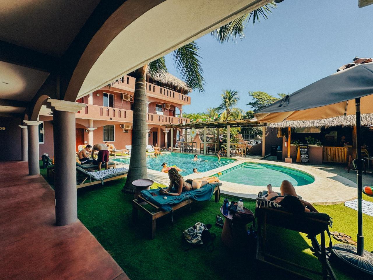 Viajero Puerto Escondido Hostel