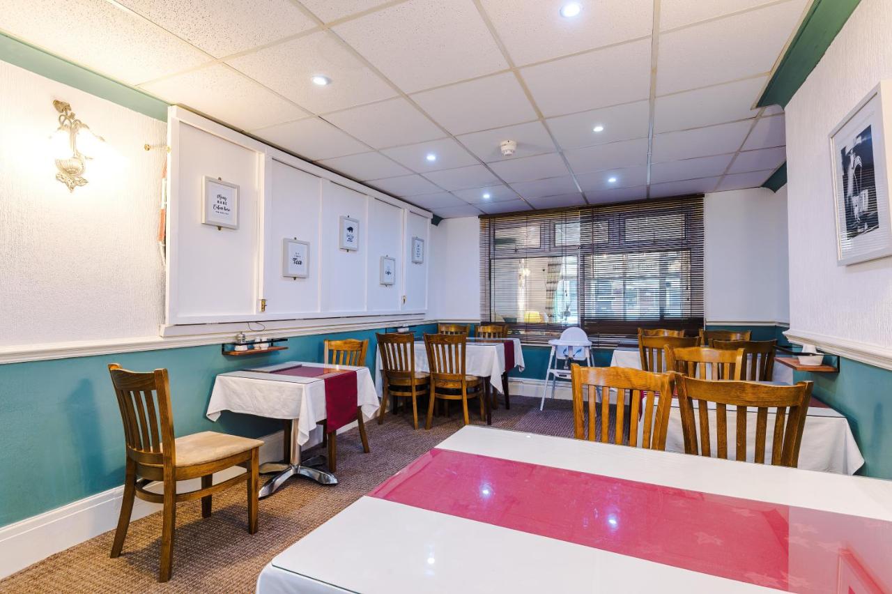 Blackpool Lodge - 6