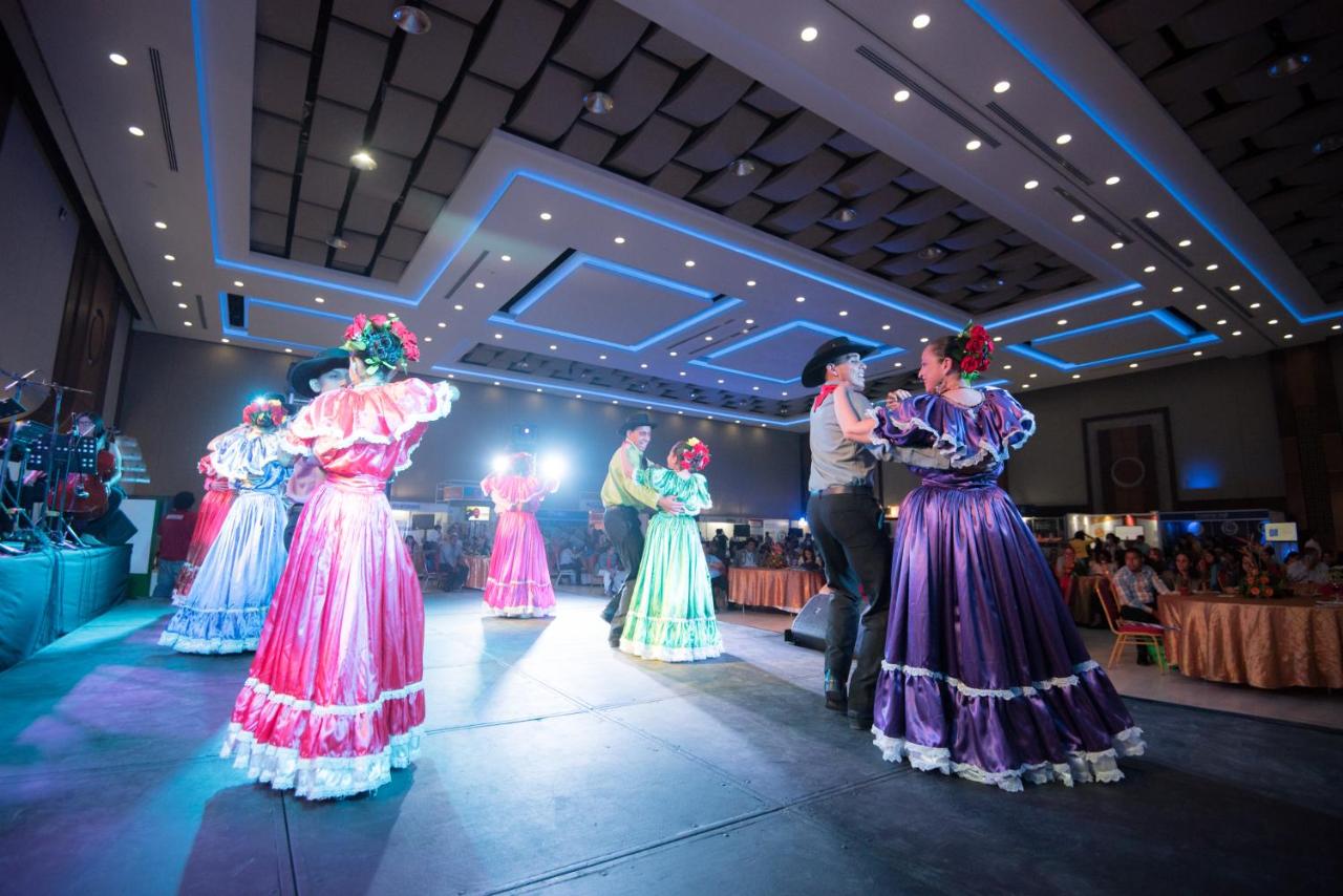 Copantl Hotel & Convention Center