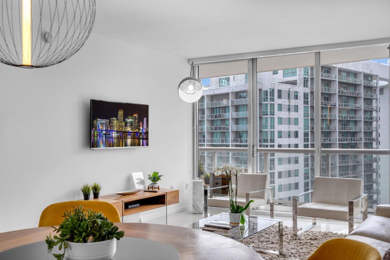 Amazing 1bed at The W icon brickell photo 3