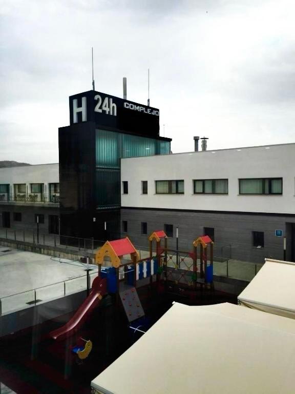 Foto - Complejo 24H