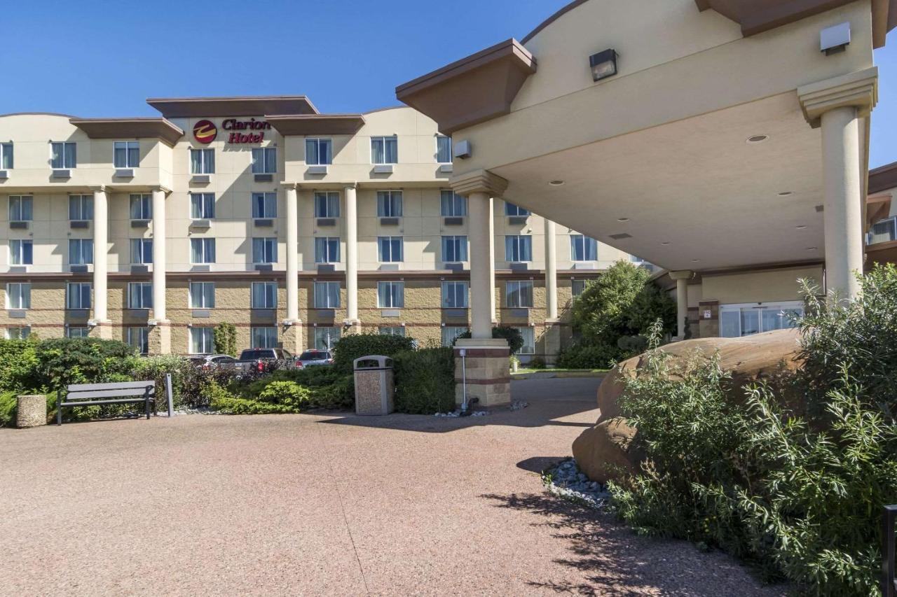 Clarion Hotel & Conference Centre Sherwood Park