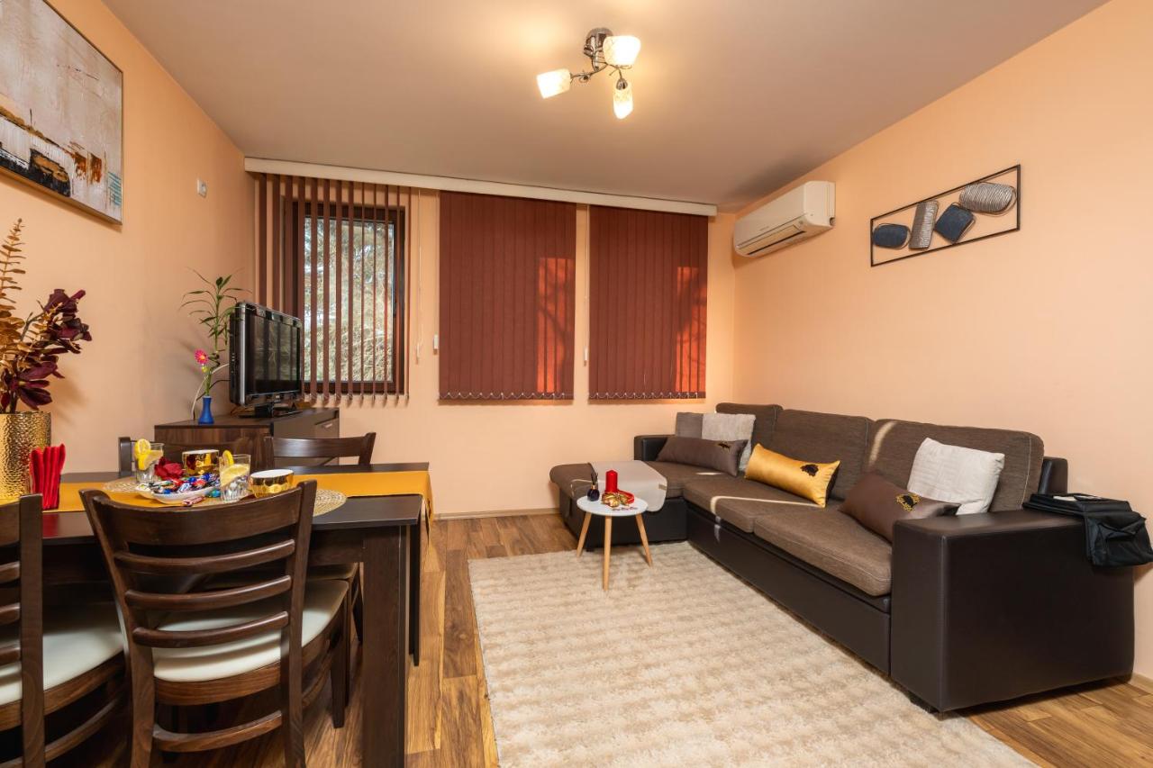 MIDAS - Borov Park - 6