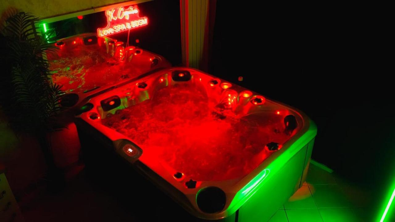 Xcoquine Love Room & Spa - 2