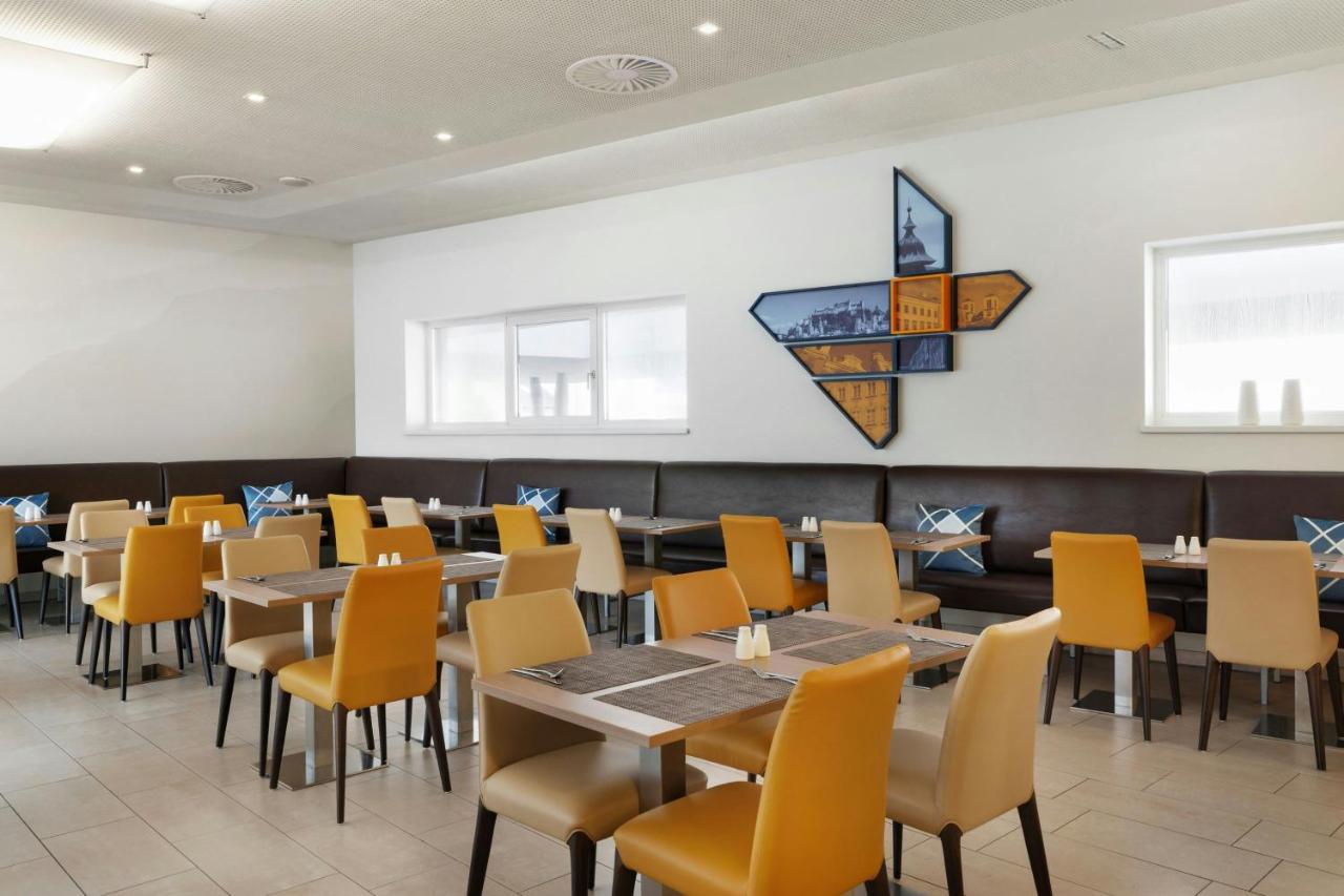 Four Points Flex by Sheraton Salzburg Messe photo 2