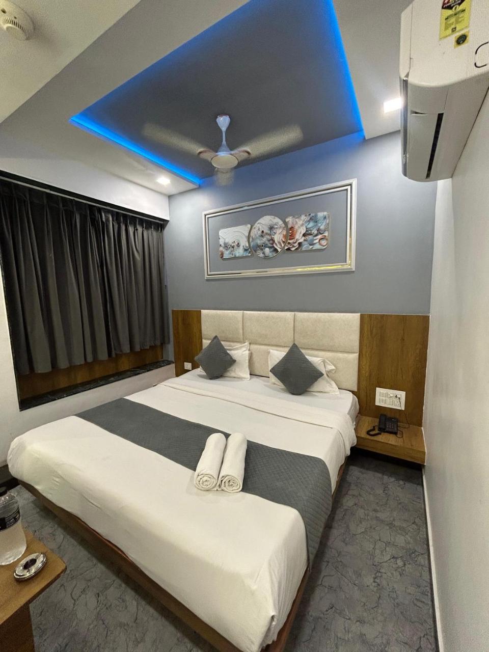 Hotel secure inn kadodara road photo 3