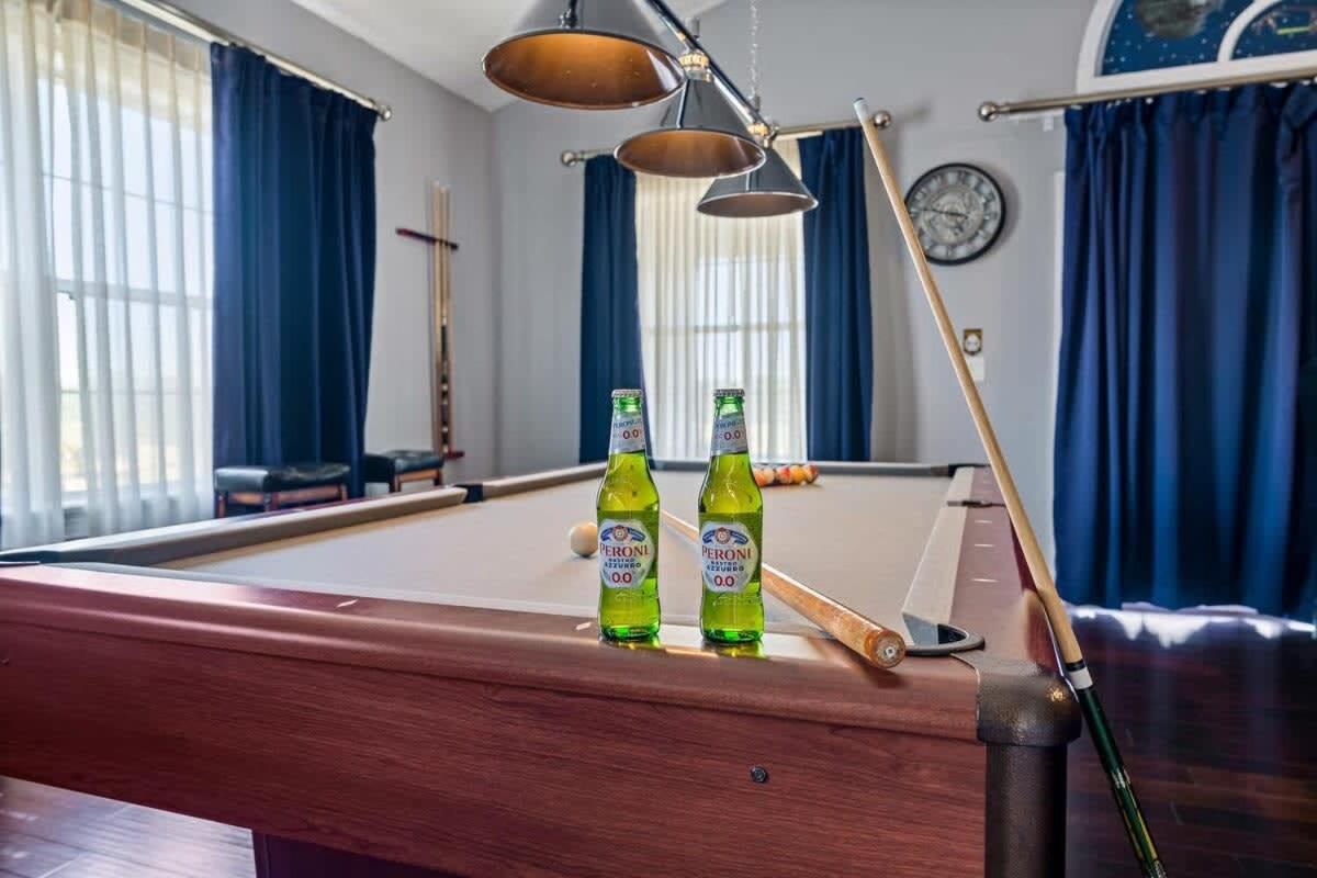 Game Room Heated pool Cinema 6Mi to Disney - 5
