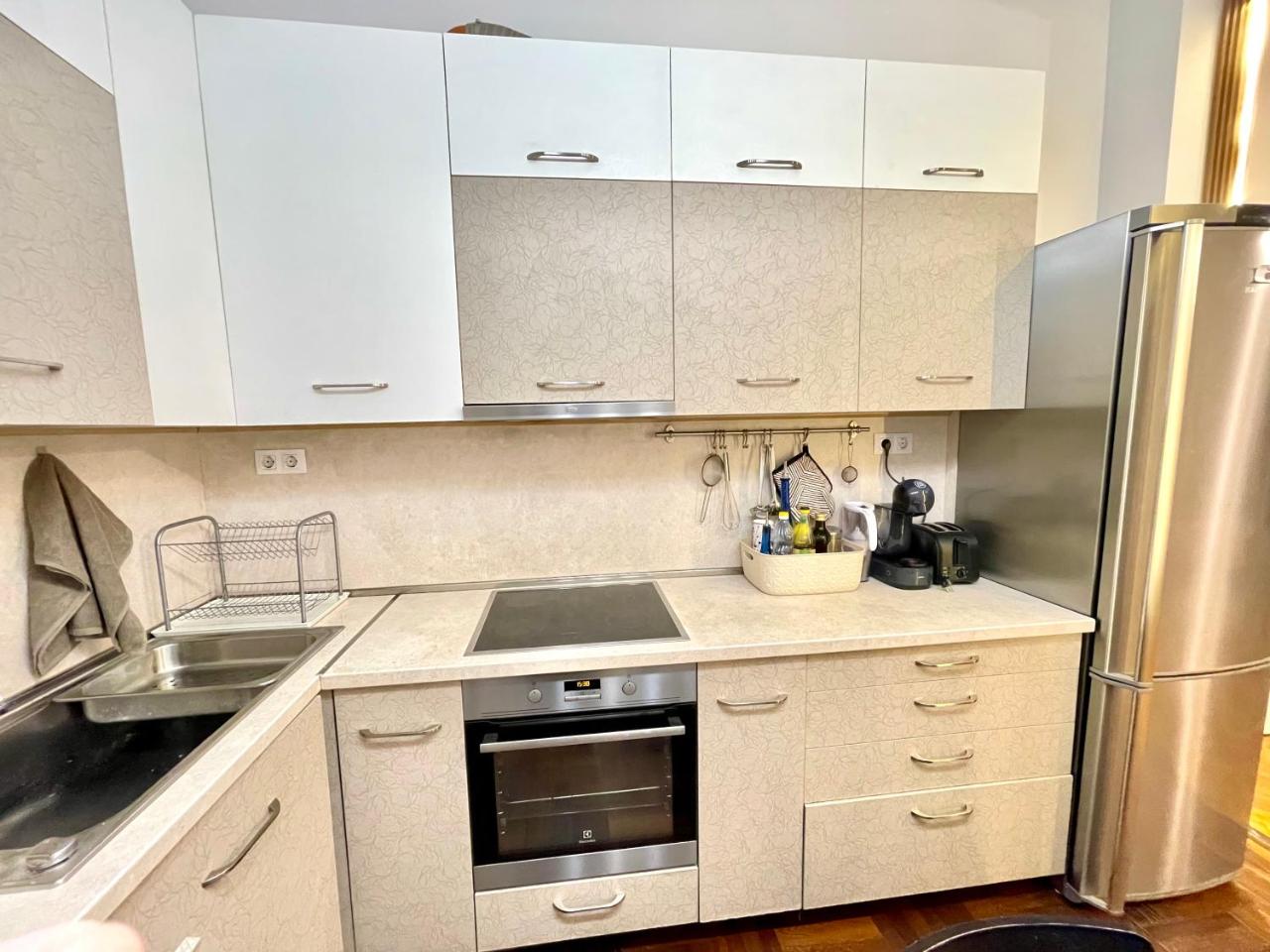 'Tide Frame' Apartment - Big, Super Central, 2 bathrooms - 6