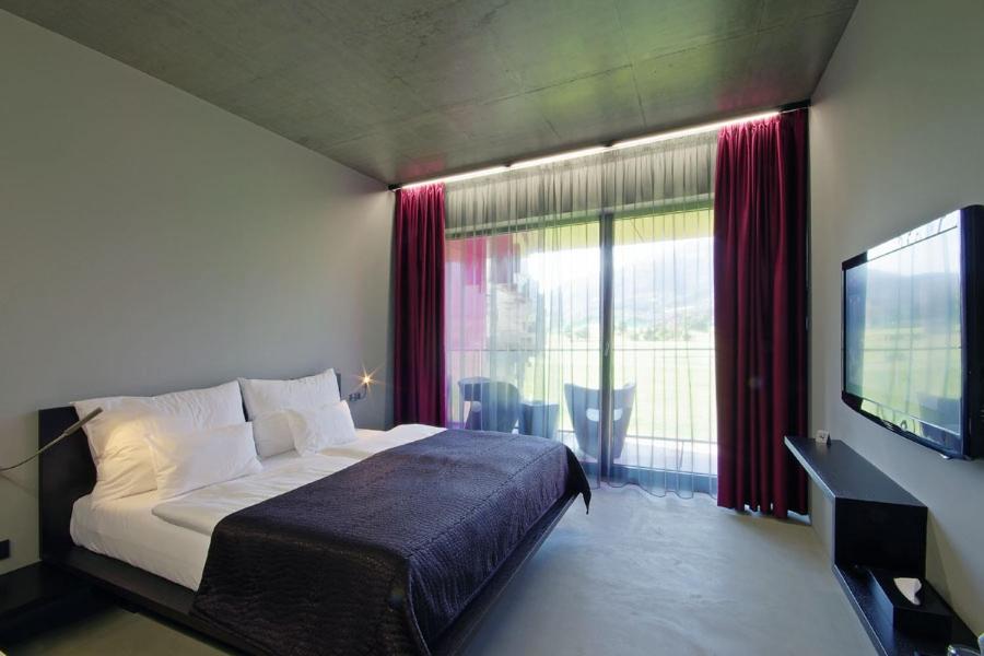 Miura ART Hotel photo 4