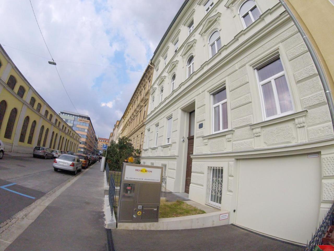 Hotel Aton