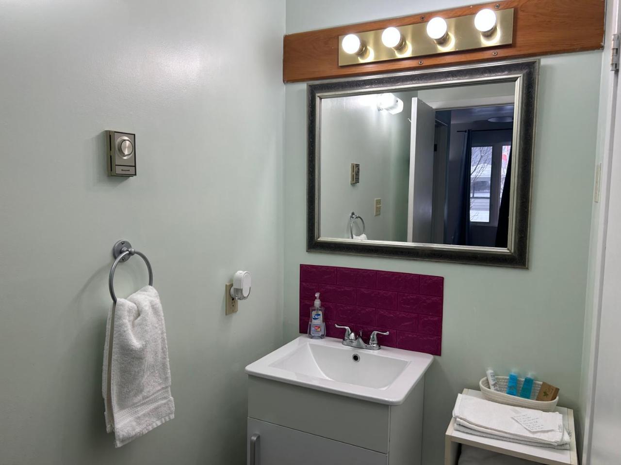 Mountain View Motel photo 3