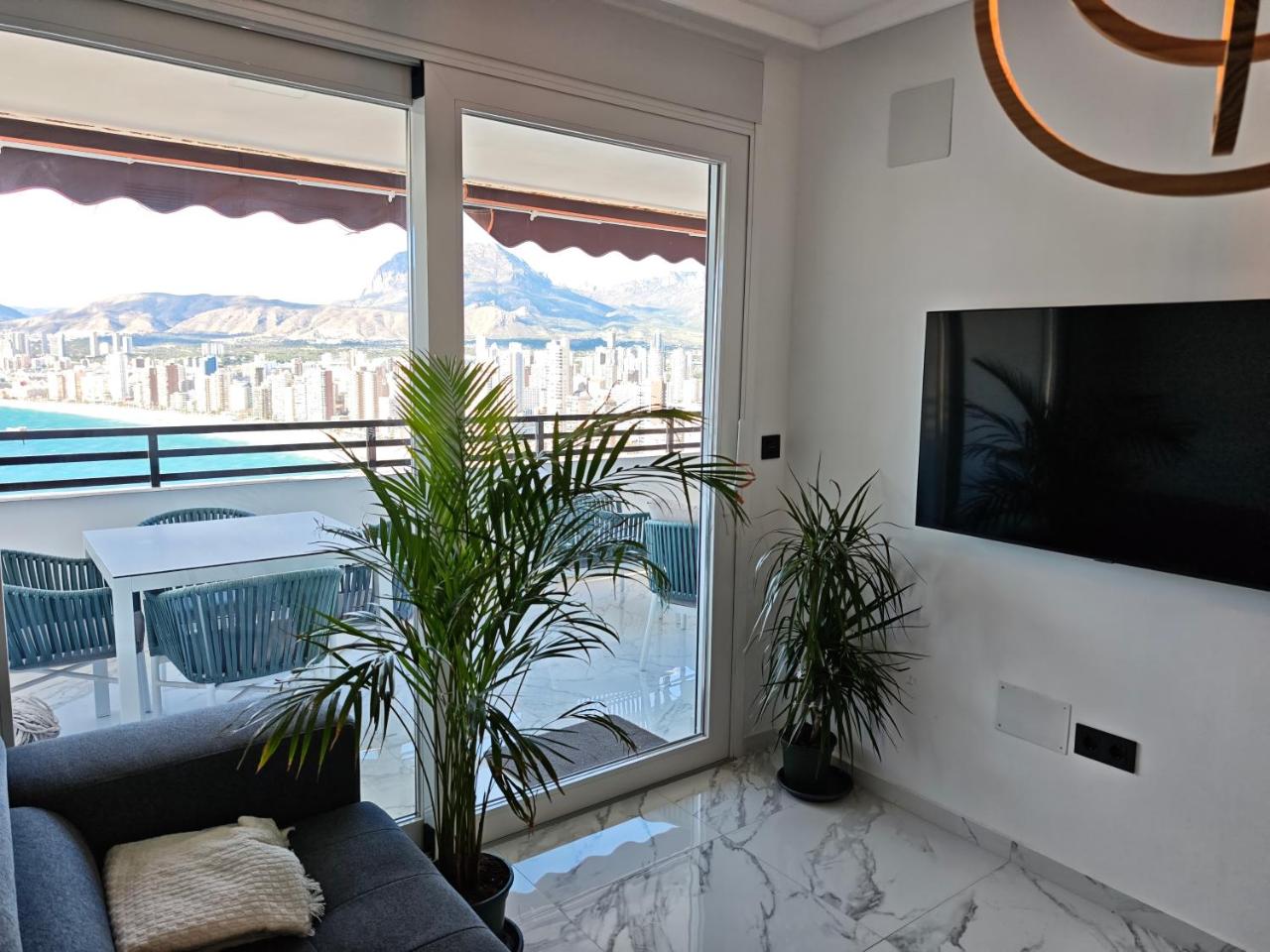 Sea&Skyline Suites Benidorm - 3