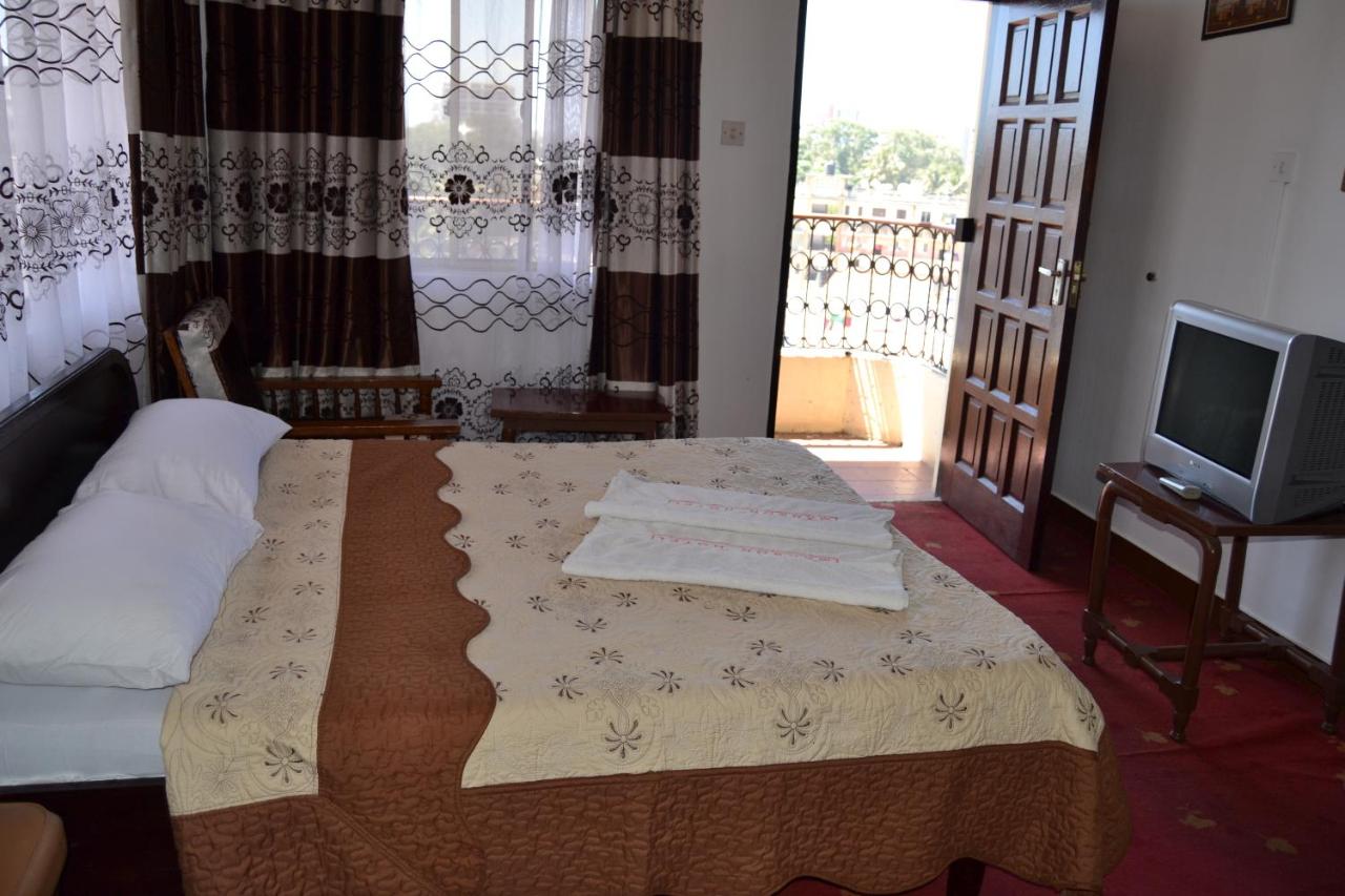 Manson Hotel photo 4