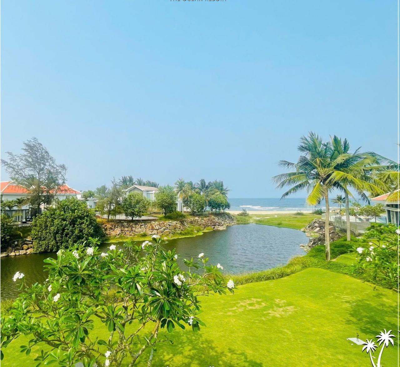 Diamond Beach Villa Da Nang photo 4