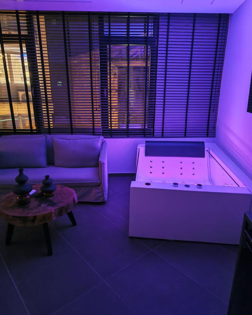 Timeless luxury suites & SPA - 3
