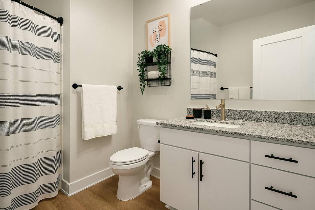 2Beds |near DT & Museums| Pool, Gym, BBQ, Library - 6