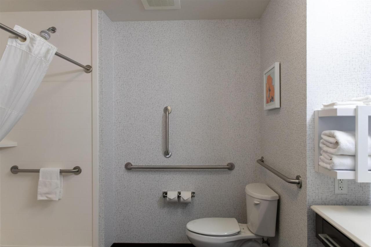 Hampton Inn Orange City photo 3
