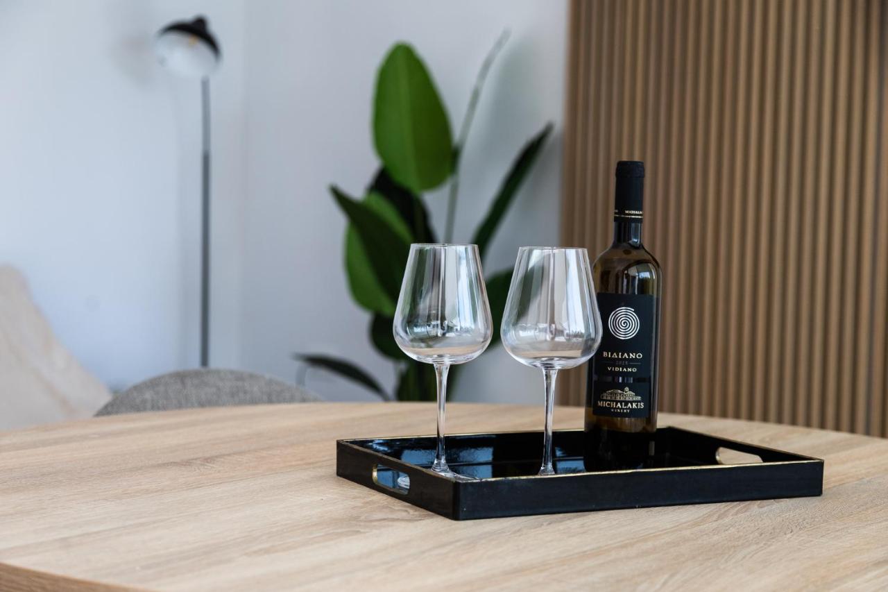 The L Smart Suite - Premium & Minimal - 5