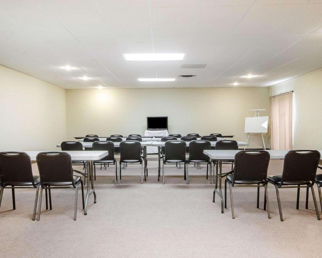 Quality Inn Corydon photo 3