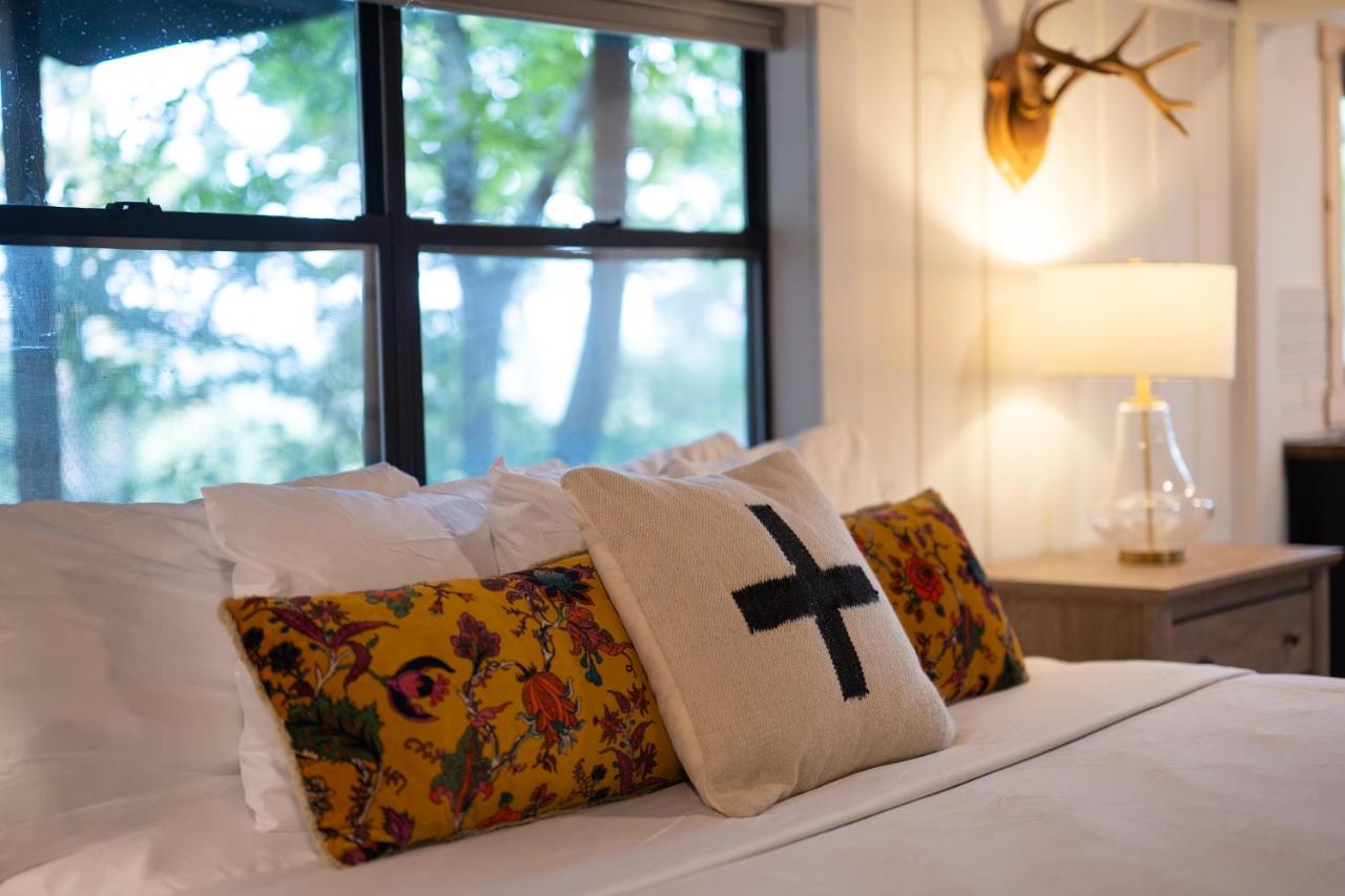 The Woodsman Lodge - 6