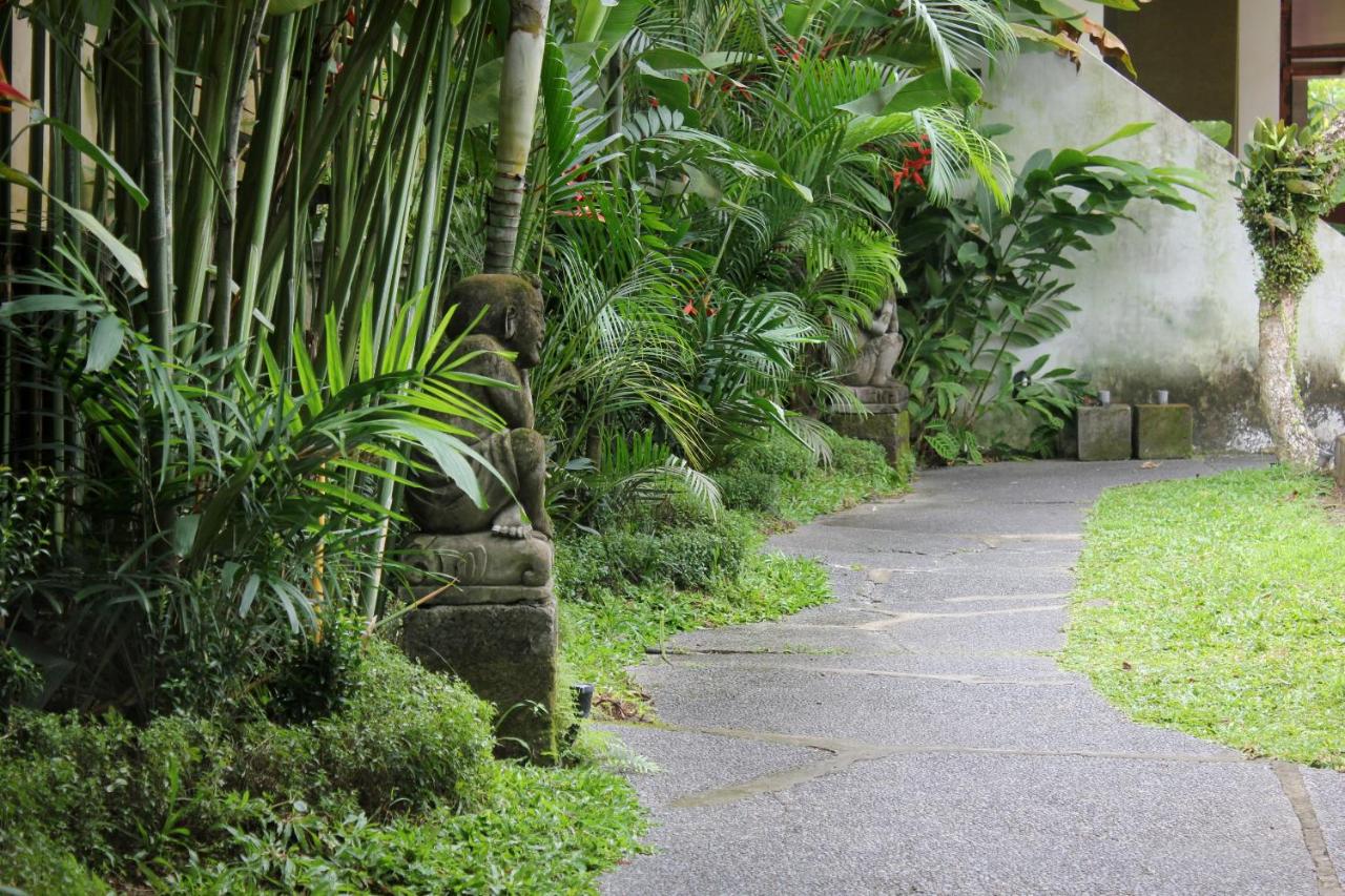 Putri Ayu Cottages photo 4