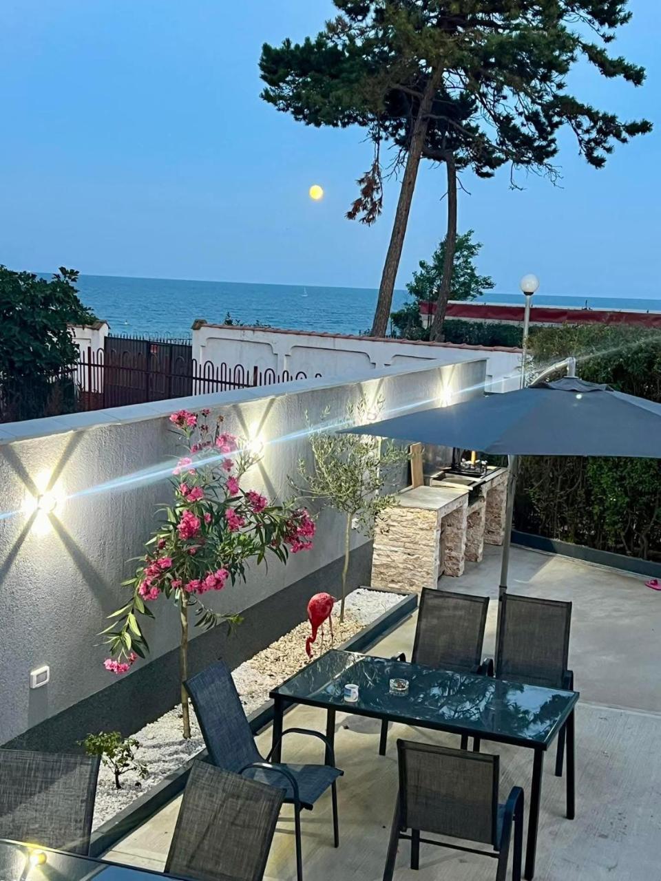 MAV Beach Villa - 2