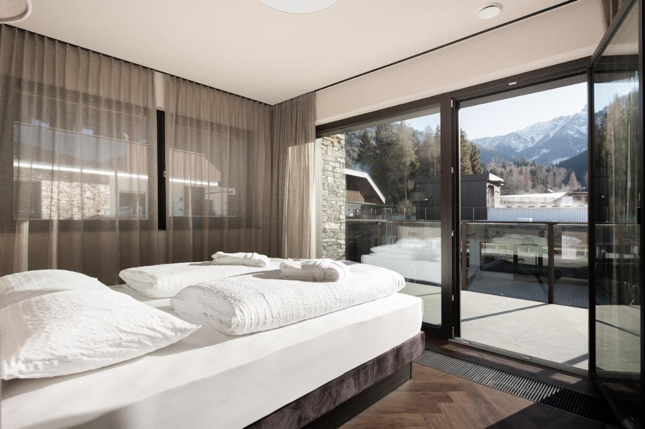 Suitehouse, Premium Apartments, Pools & Spa in Dolomites - by Familiaris - 5