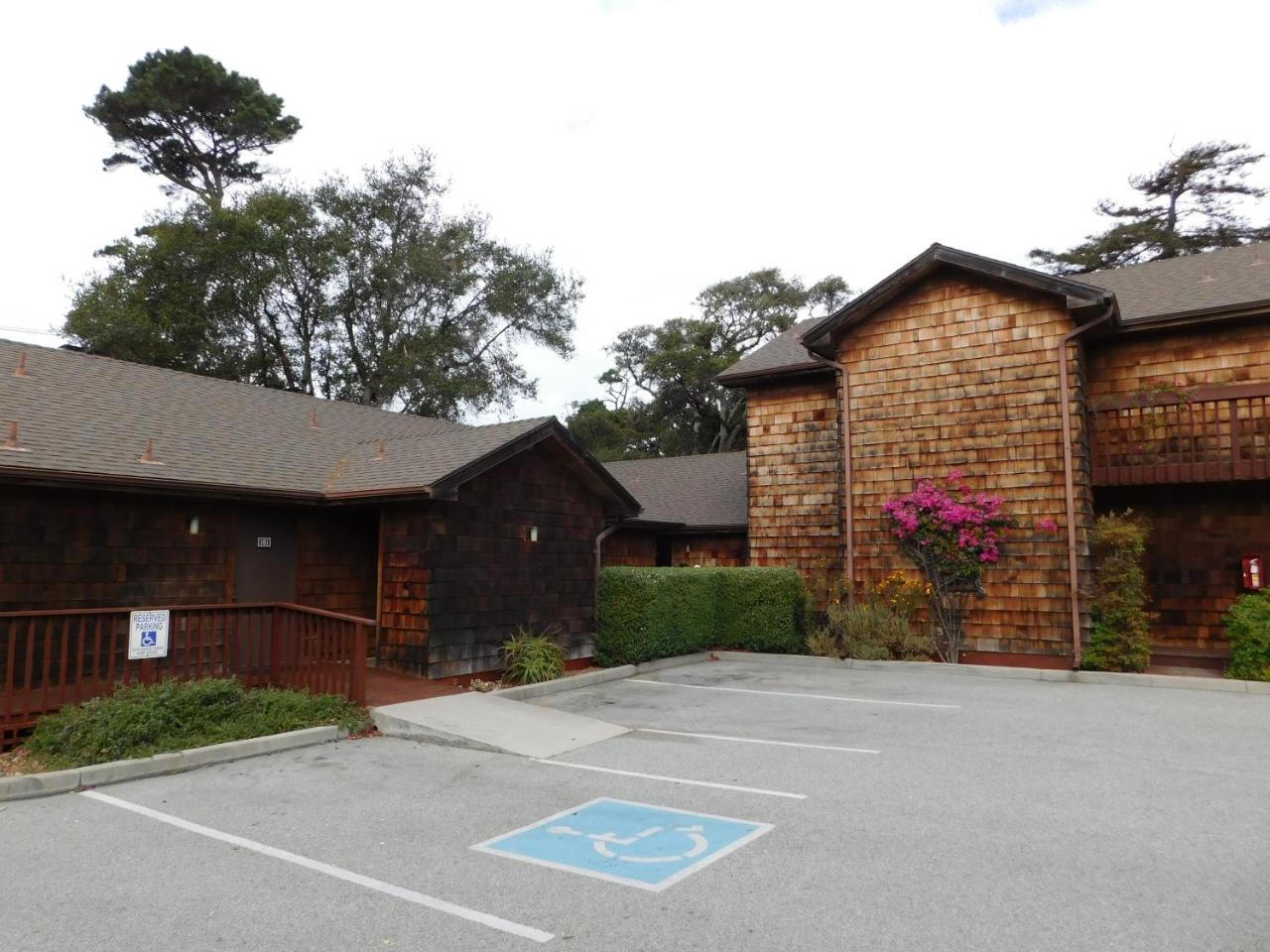 Pacific Gardens Inn