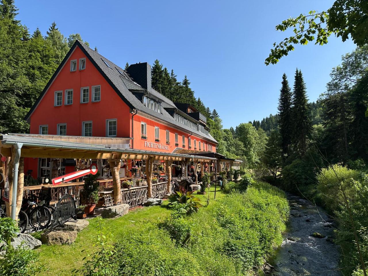 Erlebnishotel & Restaurant Fichtenhäusel am Pöhlagrund