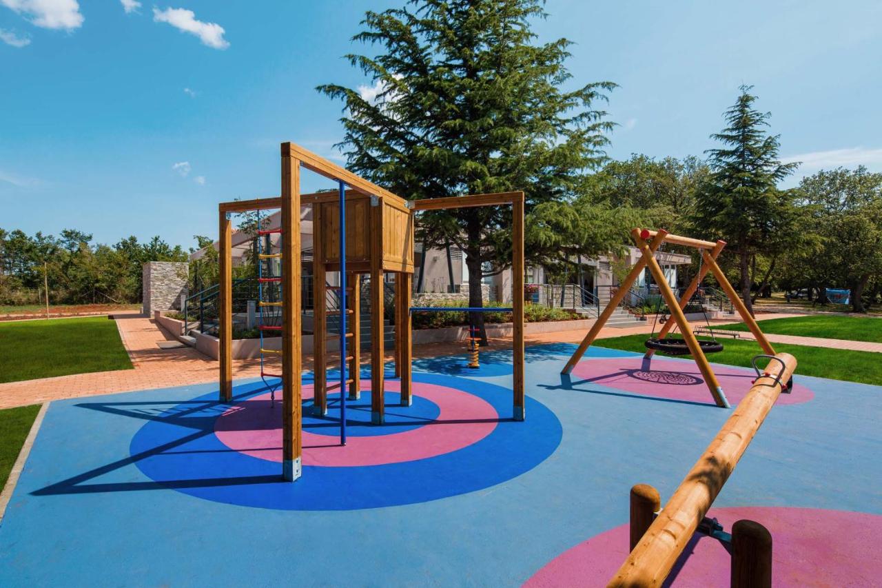Happy Camp Mobile Homes in Camping Park Umag photo 3
