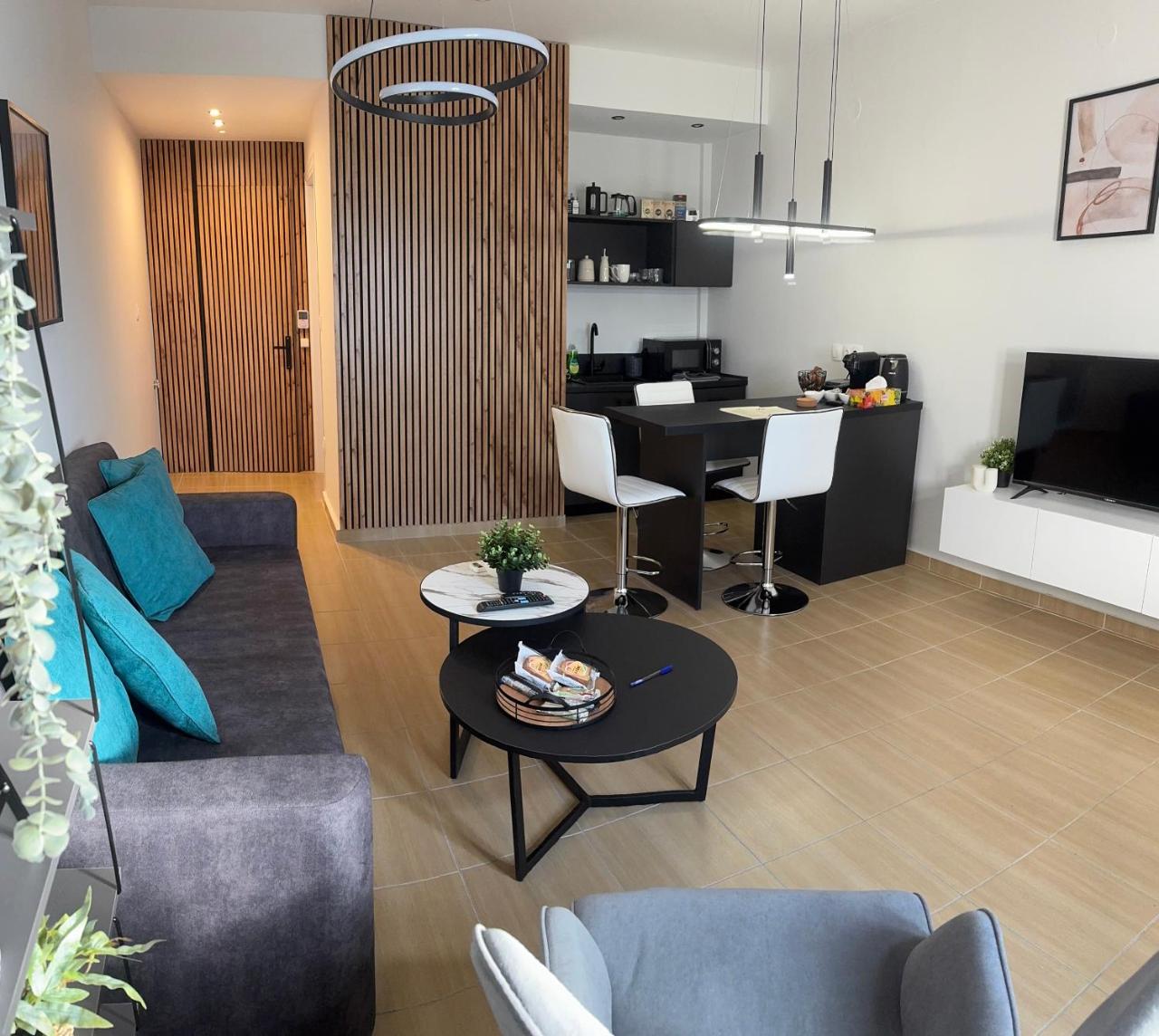 Lucky Village Luxury Apartments - 3