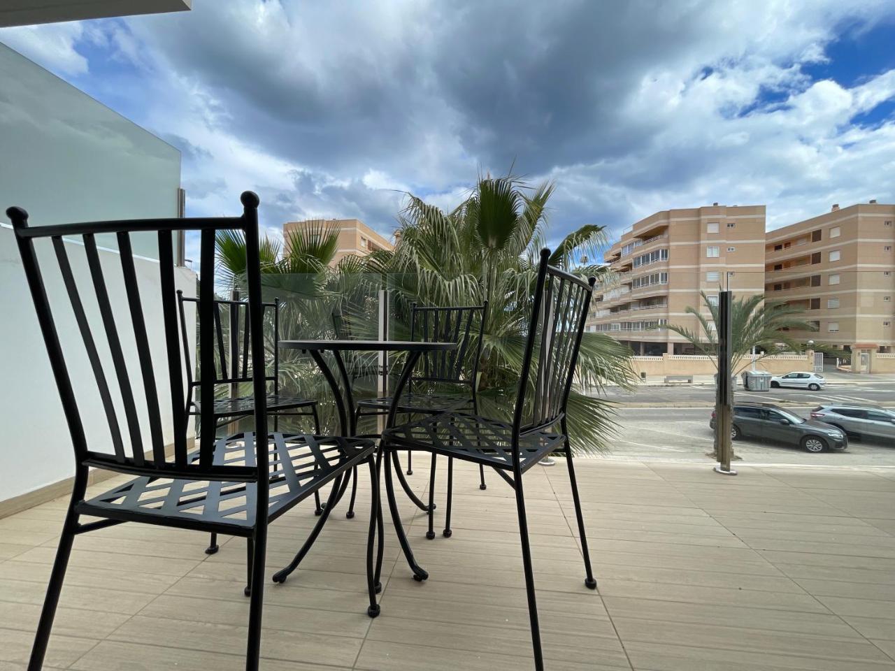 Sunny rest at Pedro's by PORT Holiday Rental - 3